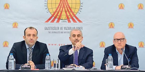 Gazeteciler ve Yazarlar